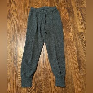 H&M Knit Gray Joggers *has a matching top